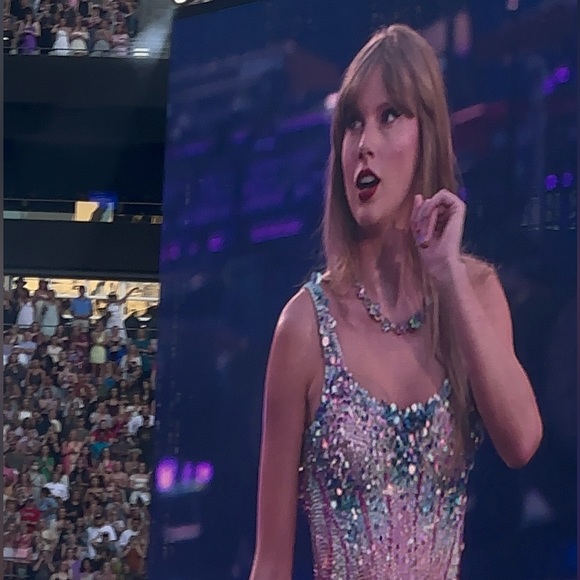 ✧.*♡☆ HEY!!! TAYLOR SWIFT CARDIGANS ✧ FOUND THEM ALL! - Picture 3 of 3